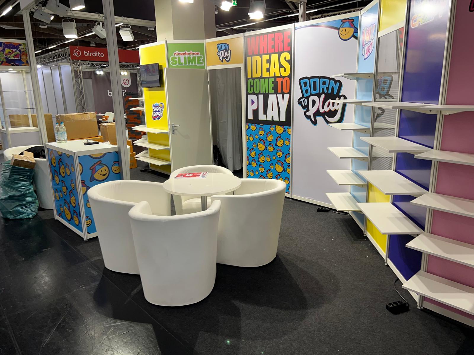 Born To Play Messestand